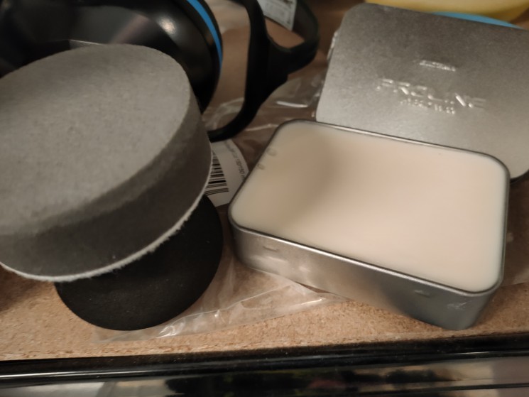 Biltema Hybridvax.jpg