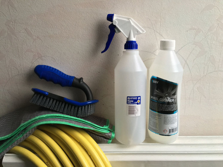 190601 Ny Epoca sprayflaska.jpg